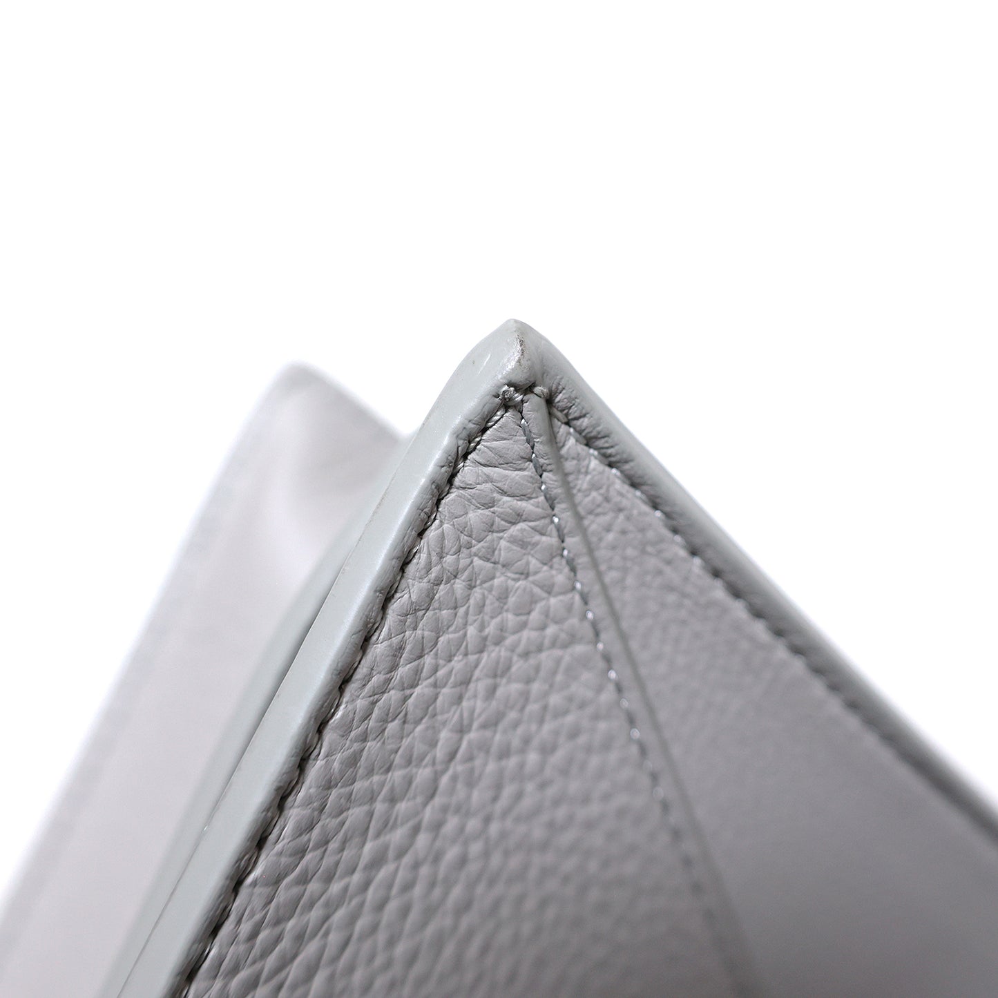 状况极佳的 Maison Margiela MM6 Accordion Japanese Shoulder Tote(SB5WD0020 P5691)灰色。