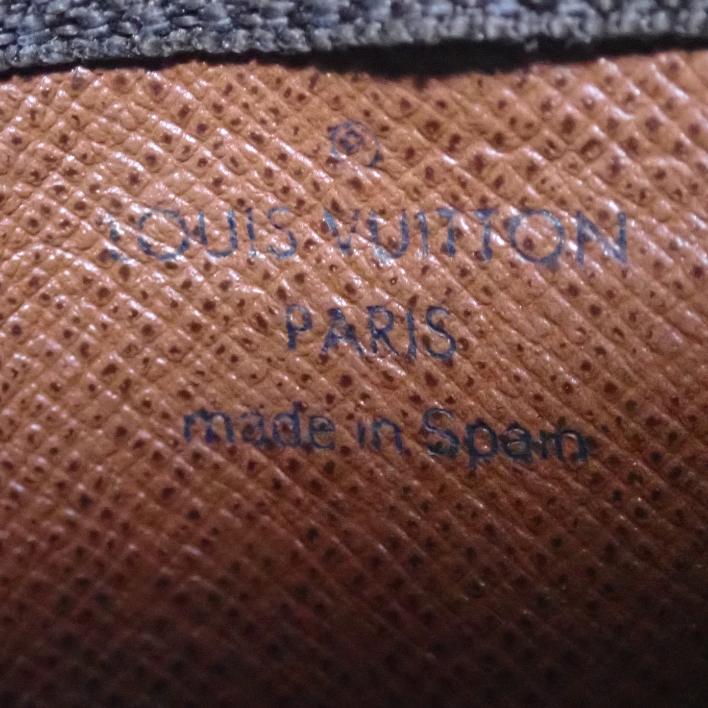 LOUIS VUITTON ルイ・ヴィトン ポシェット クレ モノグラム コインケース M62650 ブラウン レディース キーケース
LV