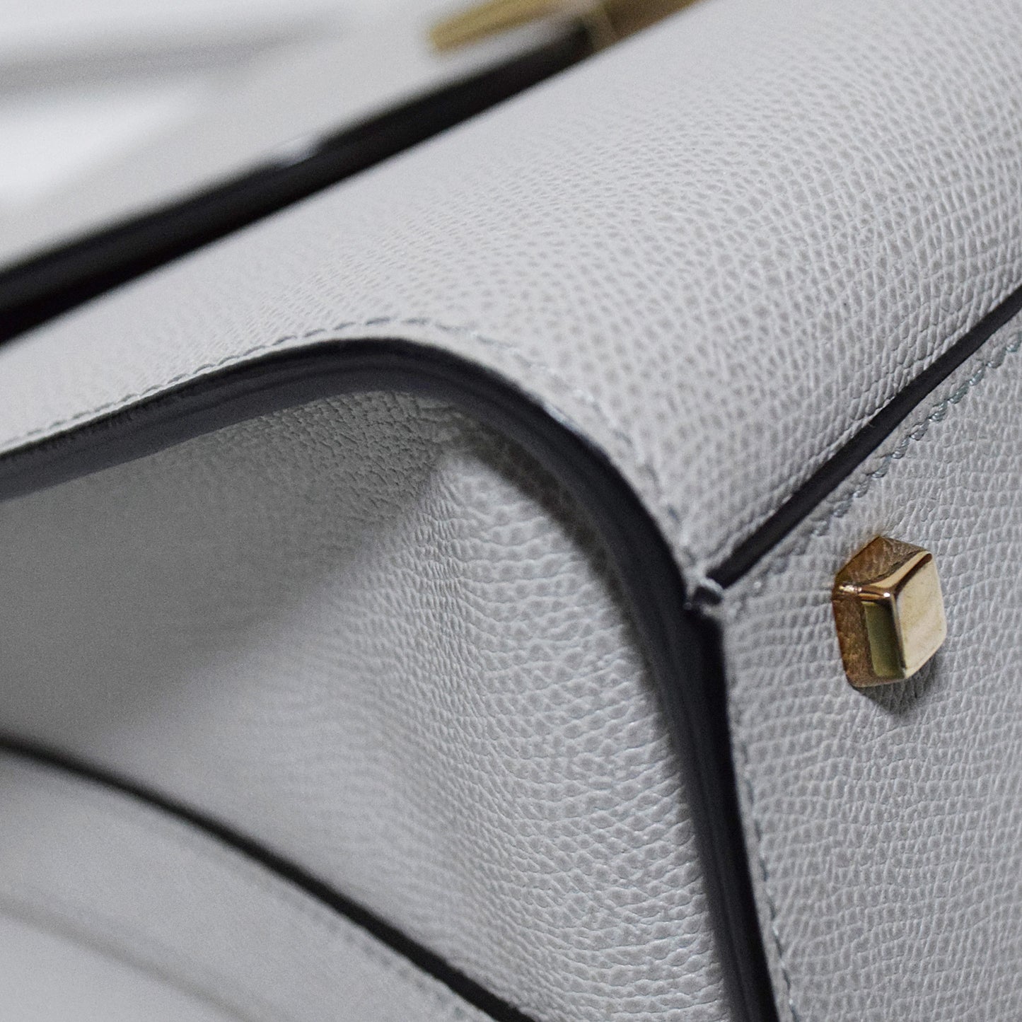 Valextra ヴァレクストラ  イジィデ ラージ  グレー  レディース ショルダーバッグ