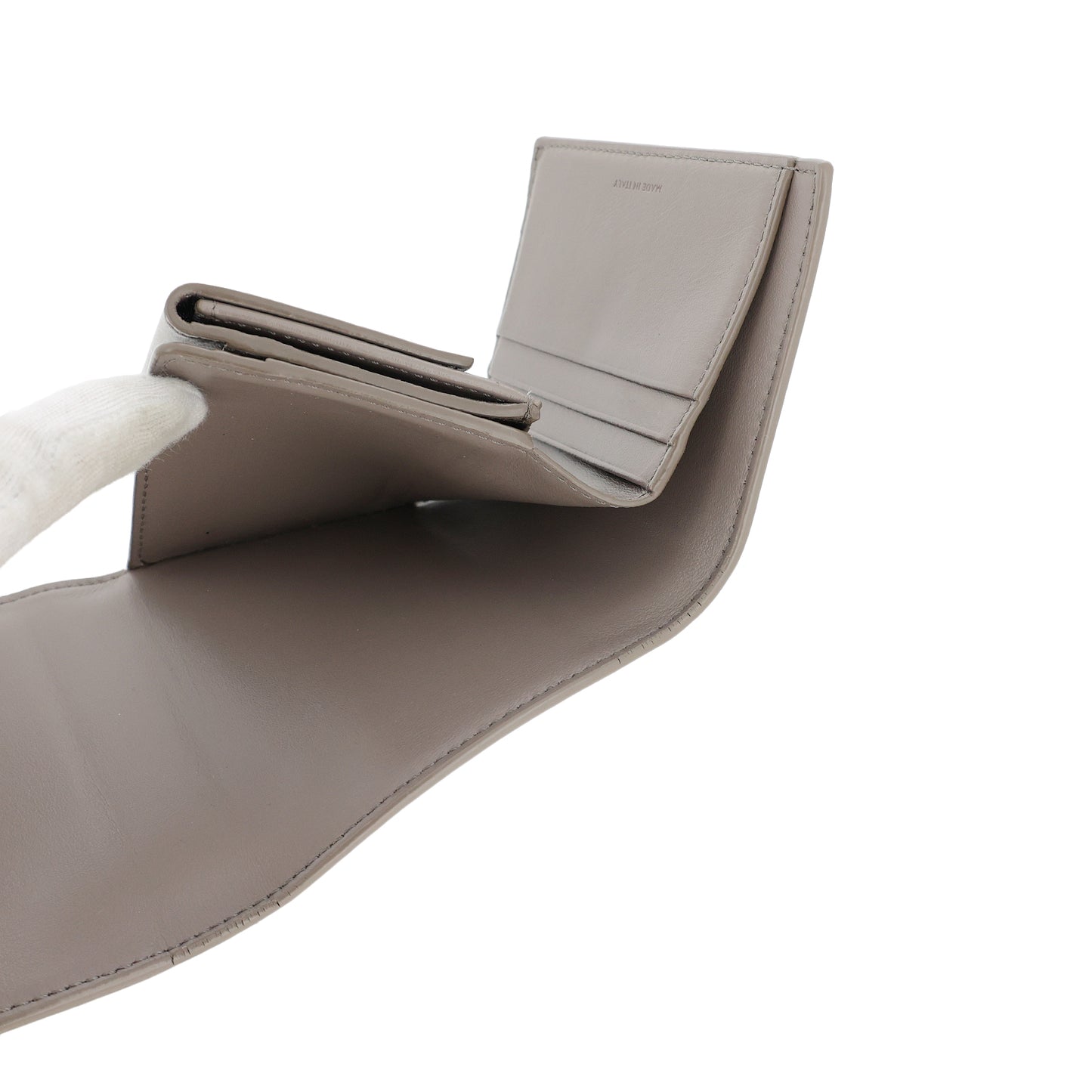 CELINE セリーヌ  スモール トリフォールド  10B573BEL  ベージュ ぺブル  ベージュ  レディース 二つ折り財布