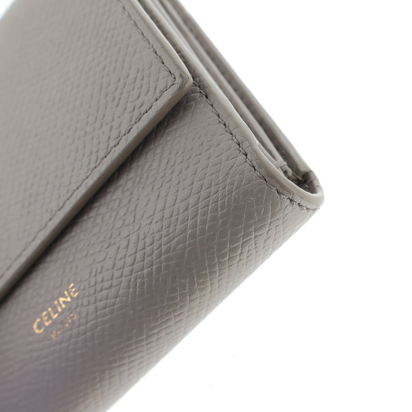 CELINE セリーヌ  スモール トリフォールド  10B573BEL  ベージュ ぺブル  ベージュ  レディース 二つ折り財布