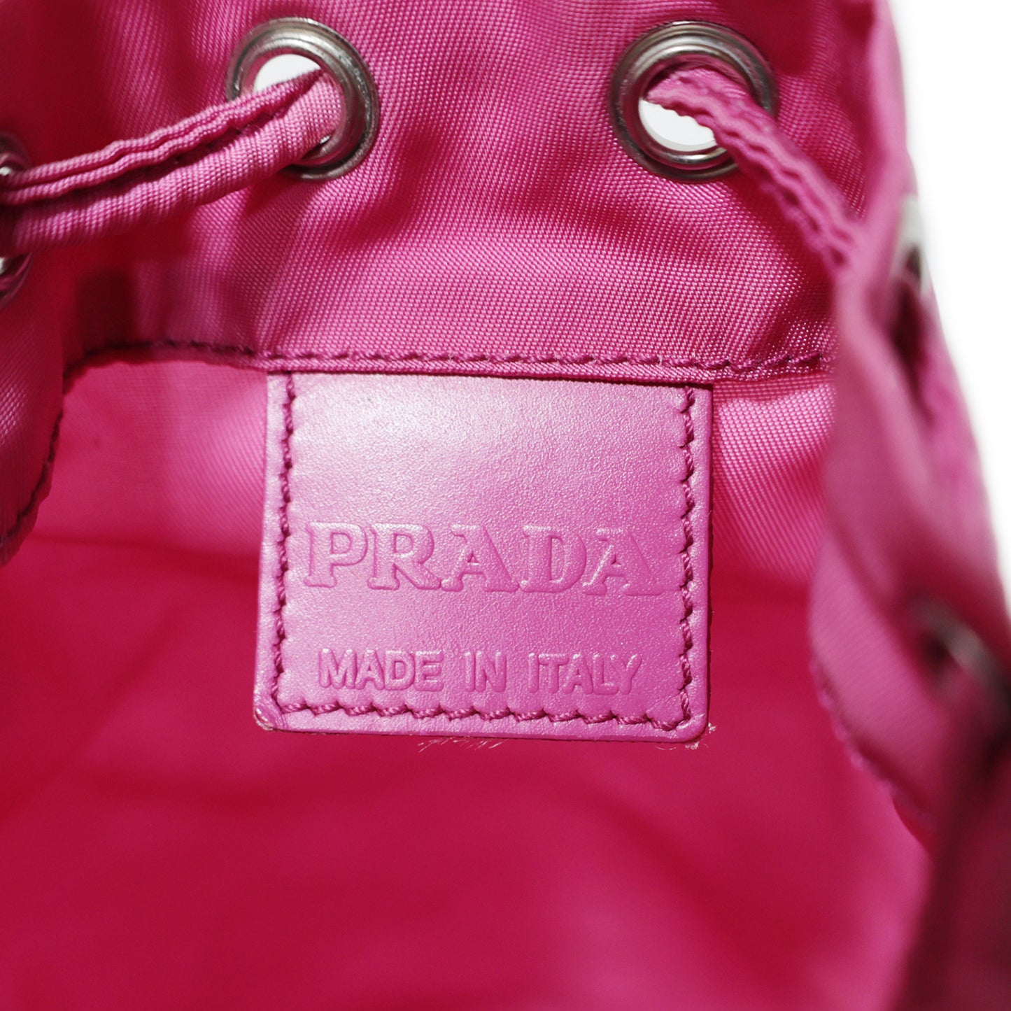PRADA 프라다 나일론 조임끈 액세서리 파우치 1NA369 삼각 로고 플레이트 핑크 여성 파우치