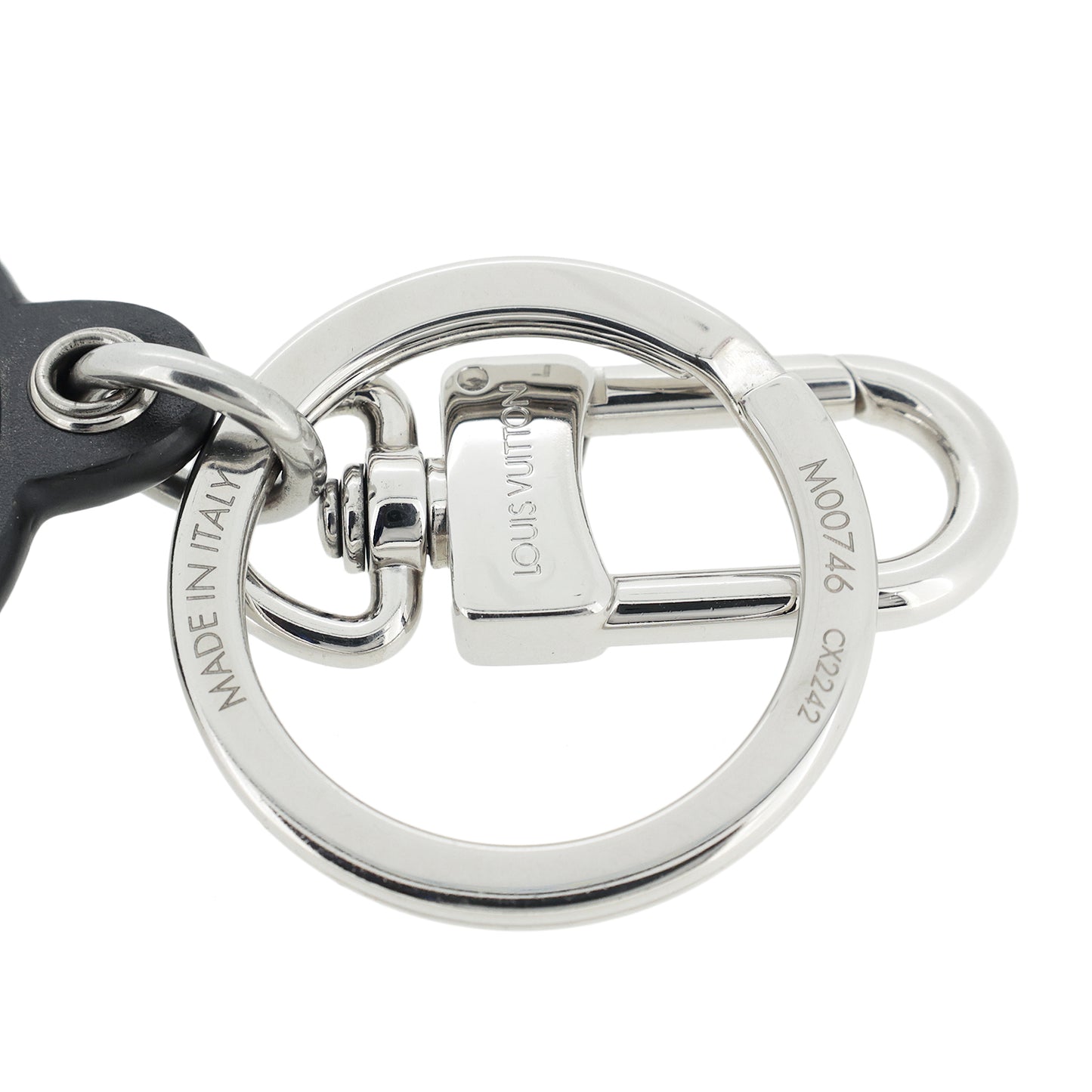 希少 LOUIS VUITTON ルイ・ヴィトン ポルト クレ LVダルマタ キーリング M00746 ホワイト レディース キーホルダー
LV