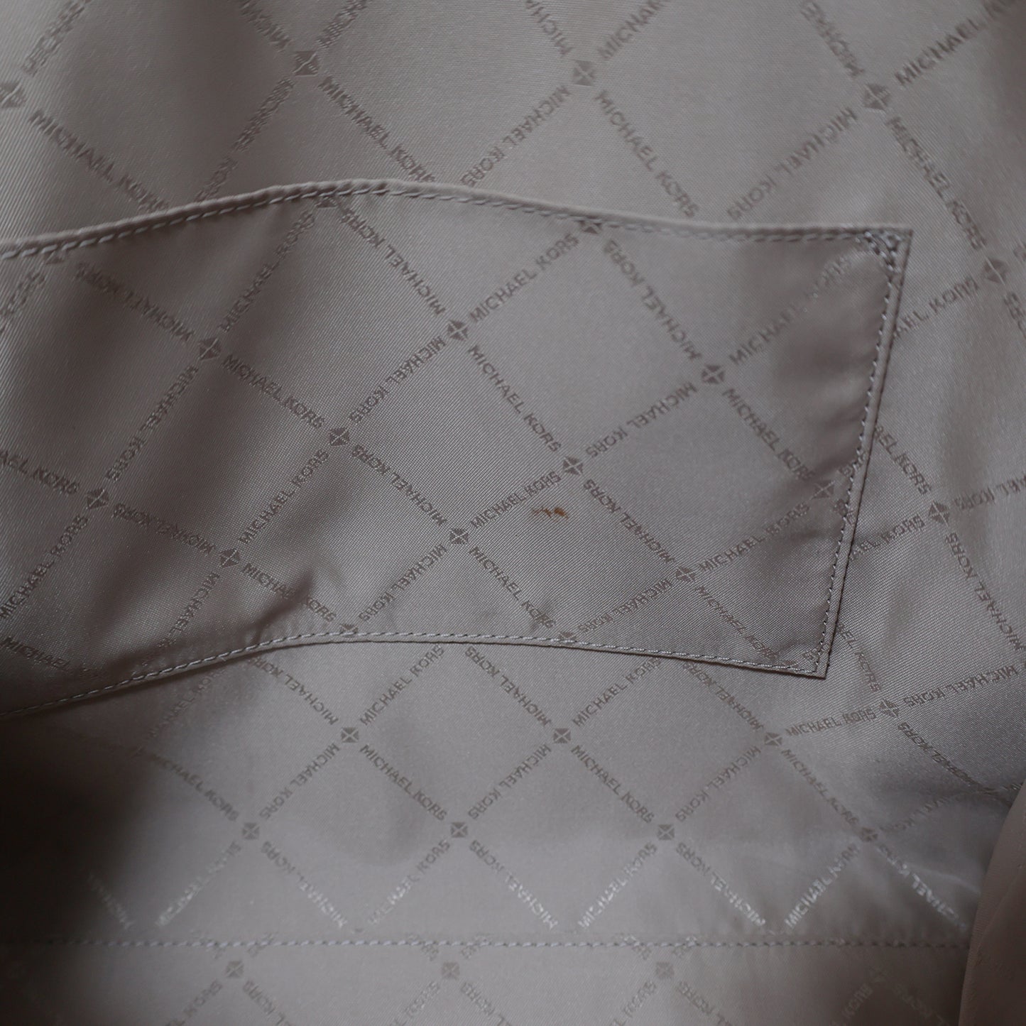 MICHAEL KORS マイケルコース  MKシグネチャー ショッパー ブラウン ホワイト系  クロシェット付  ブラウン  レディース トートバッグ