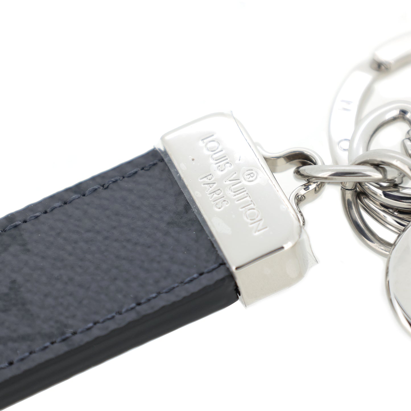 美品 LOUIS VUITTON ルイ・ヴィトン  ネオ LVクラブ  M01526  モノグラム・エクリプス  グレー  メンズ キーホルダー
LV