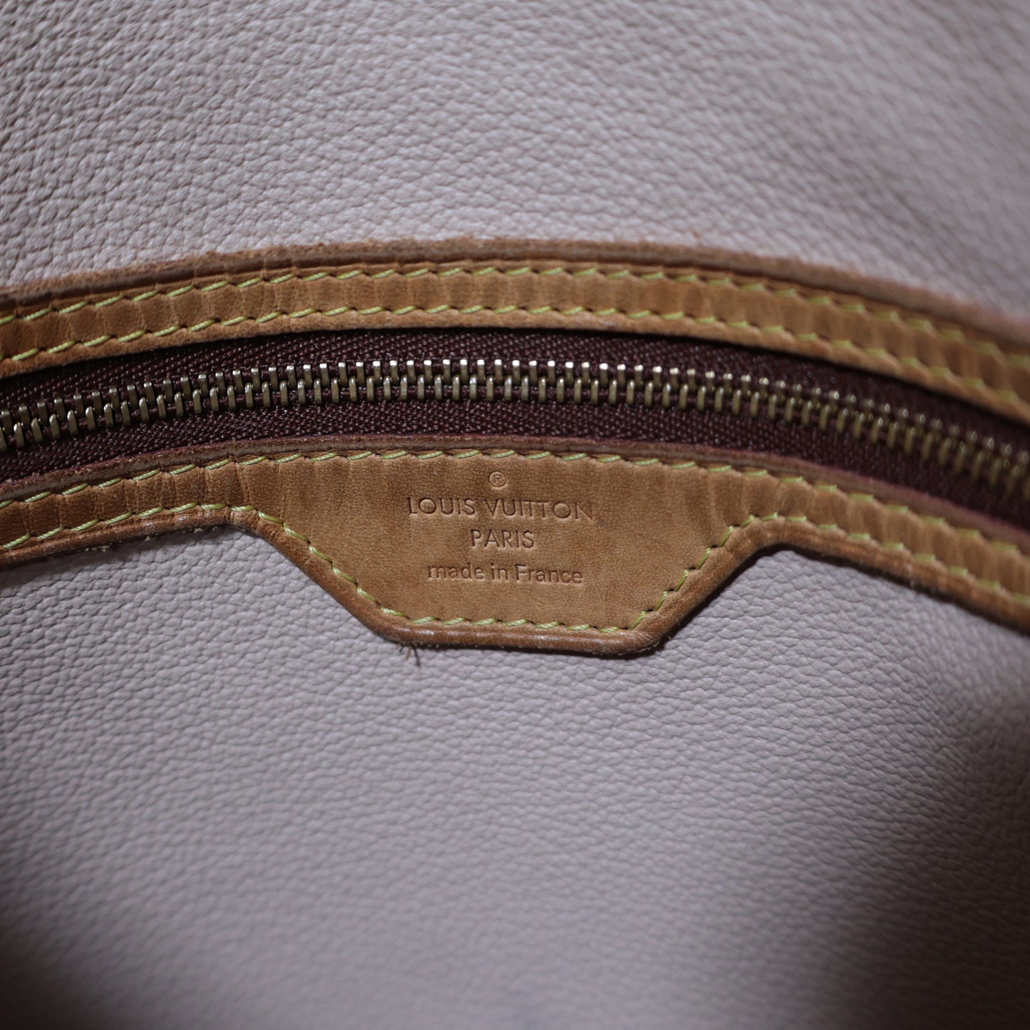 LOUIS VUITTON ルイ・ヴィトン バケットGM M42236 ブラウン レディース ショルダーバッグ
LV