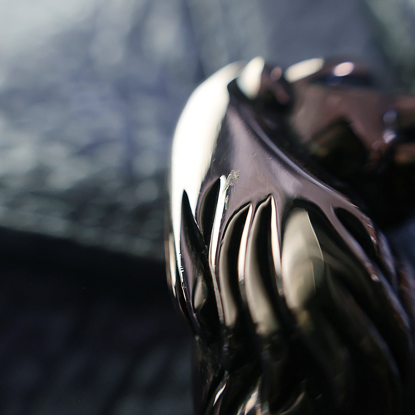 BVLGARI ブルガリ レオーニ メタリック ダークグレー 2way ハンドバッグ グレー レディース ショルダーバッグ