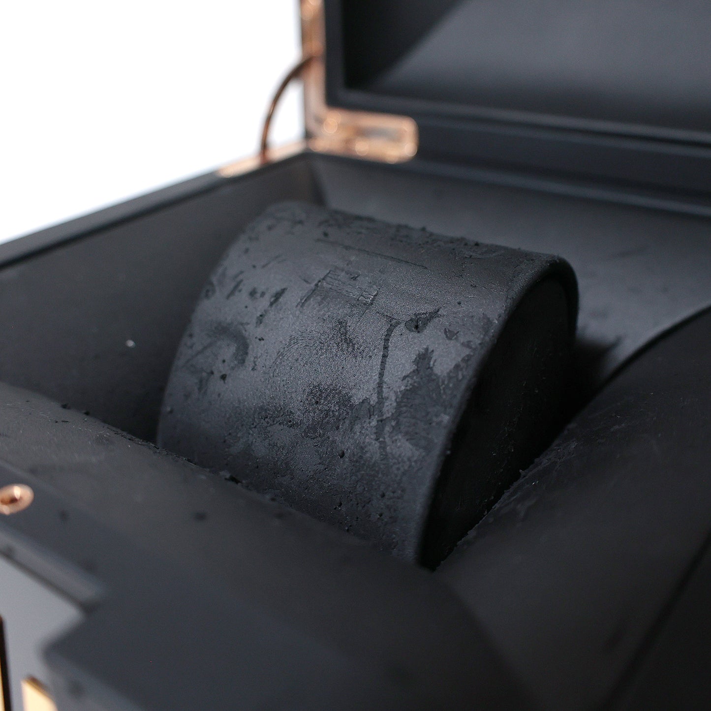 美品 日本限定88本 ROGER DUBUIS ロジェデュブイ エクスカリバー45 エッセンシャル DBEX0724 メンズ 腕時計