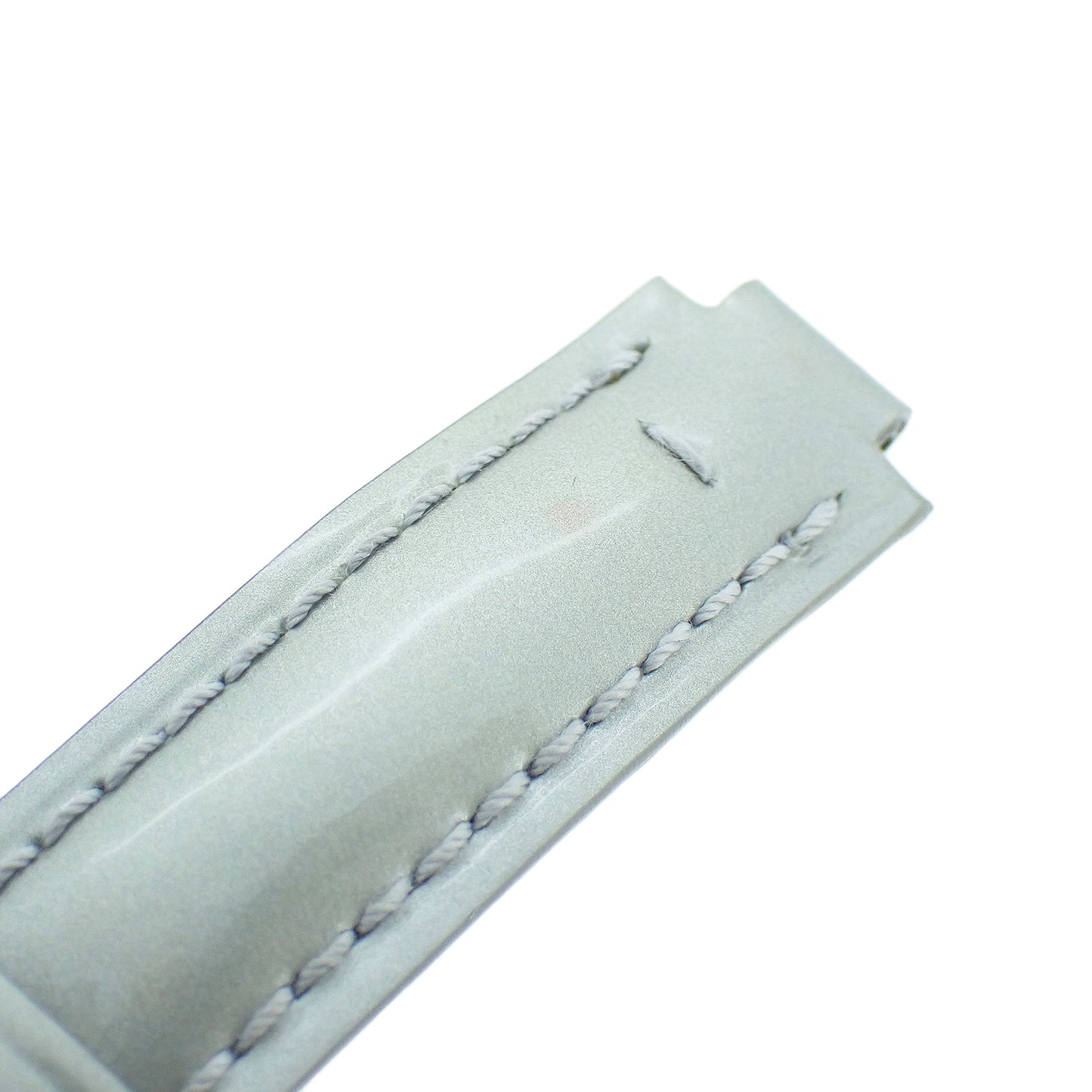 LOUIS VUITTON ルイ・ヴィトン 純正 レザーベルト タンブール用 尾錠付き シルバー シルバー レディース 時計ベルト
LV