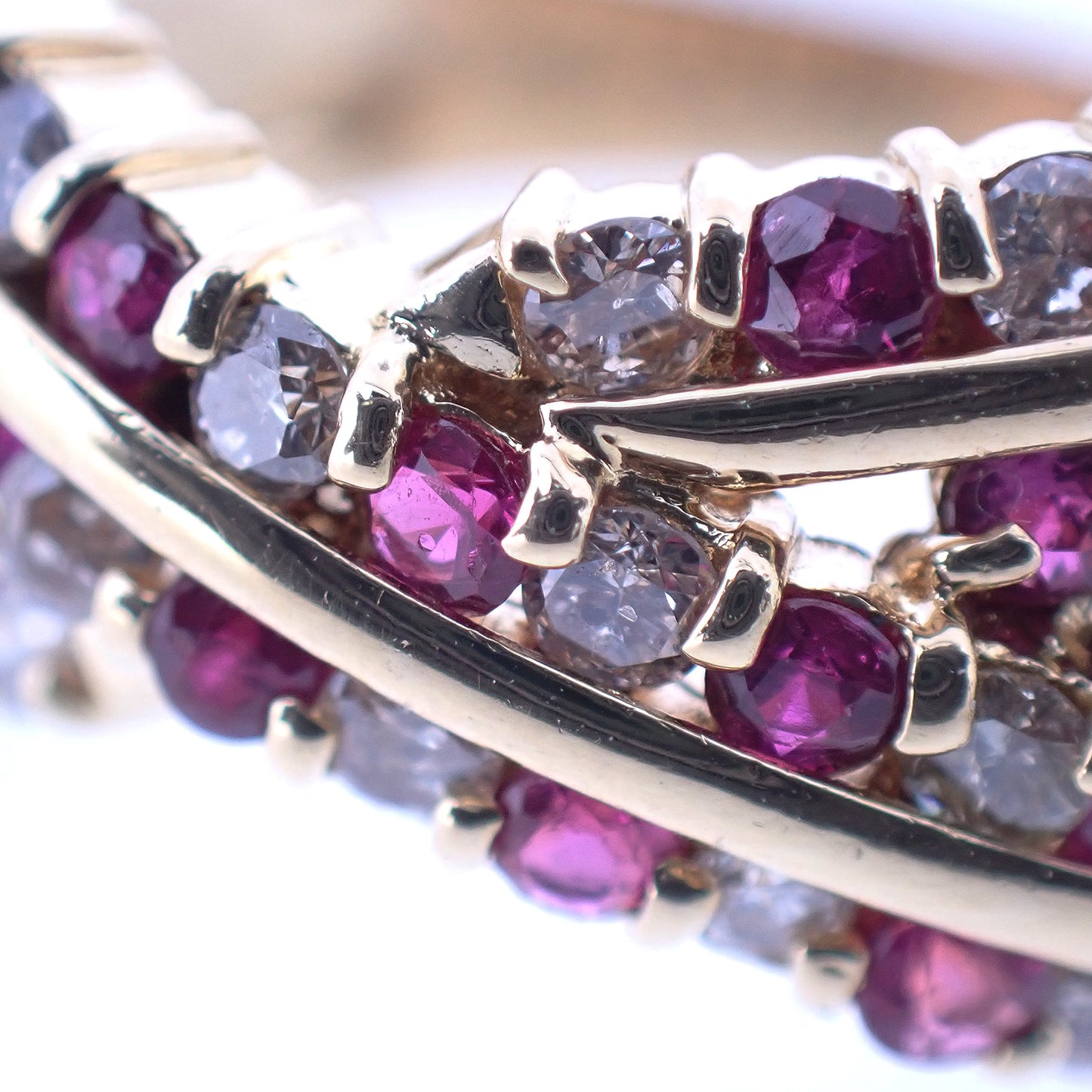 ルビー ダイヤ リング　K18 ダイヤ　ルビー レディース リング 指輪