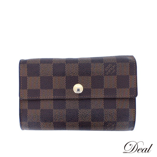 LOUIS VUITTON ルイ・ヴィトン モノグラム ポルトフォイユ アレクサンドラ M60047 ブラウン レディース 三つ折り財布
LV