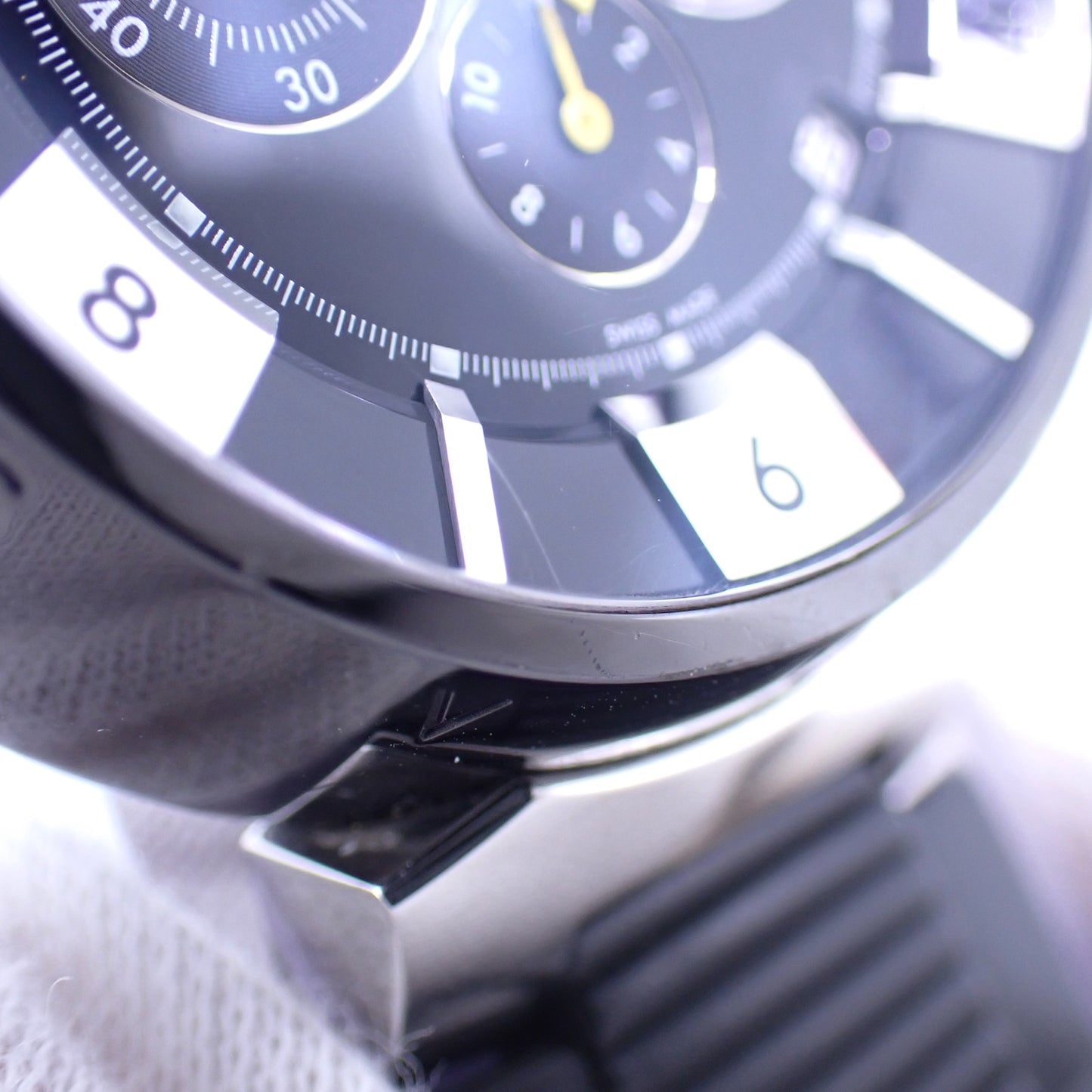 LOUIS VUITTON ルイ・ヴィトン タンブール インブラック クロノグラフ Q114K メンズ 腕時計
LV