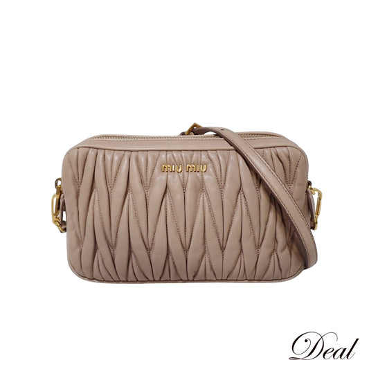 miumiu ミュウミュウ マテラッセ Wファスナー ピンクベージュ ベージュ レディース ショルダーバッグ