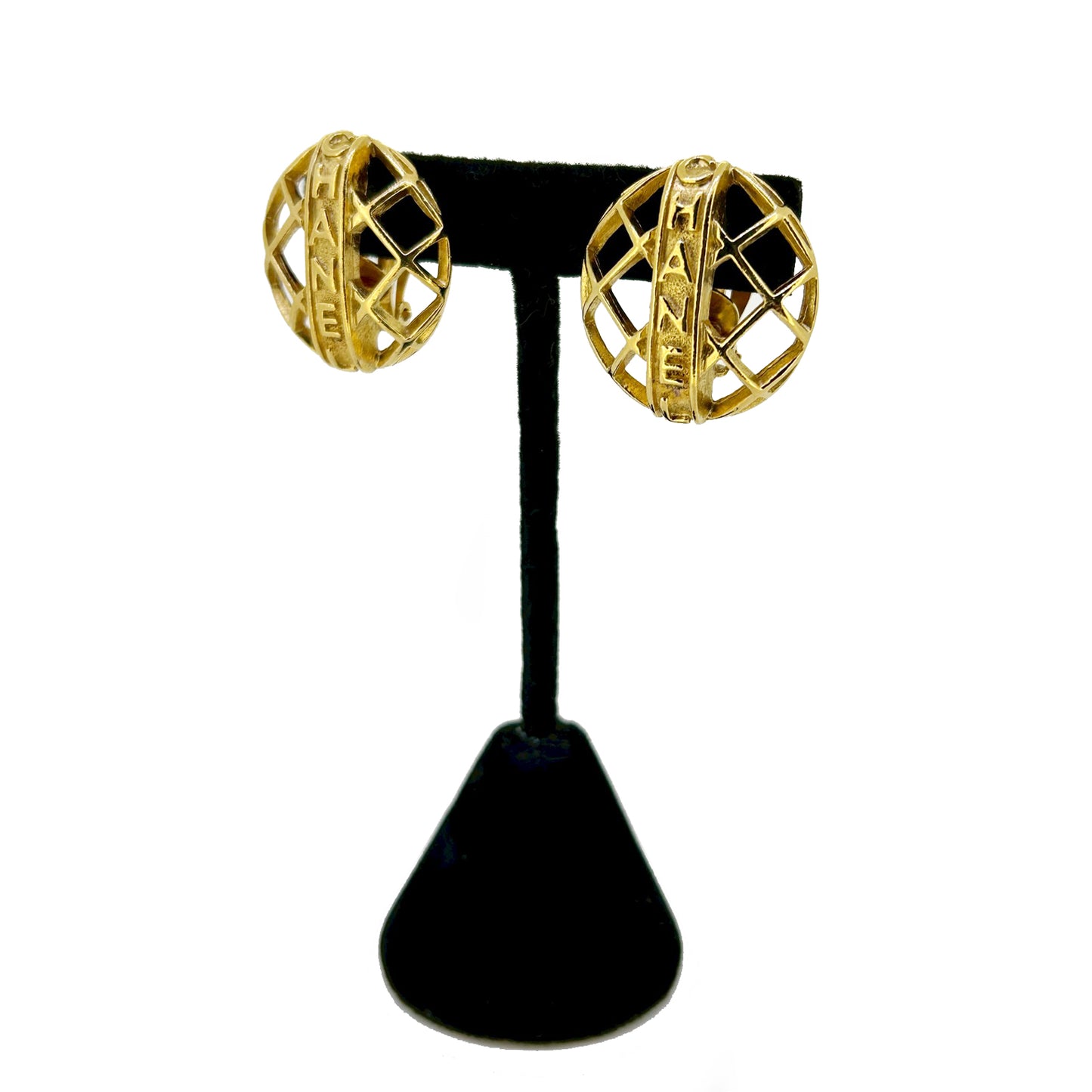 CHANEL シャネル シャネル ロゴ 丸形 ゴールド ヴィンテージ ゴールド レディース イヤリング