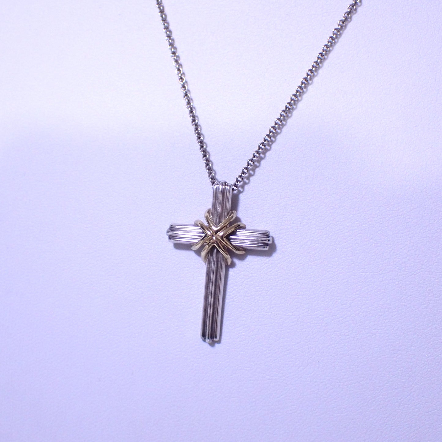 TIFFANY&Co. ティファニー シグネチャー クロス Sv925 K18YG ヴィンテージ シルバー レディース ネックレス