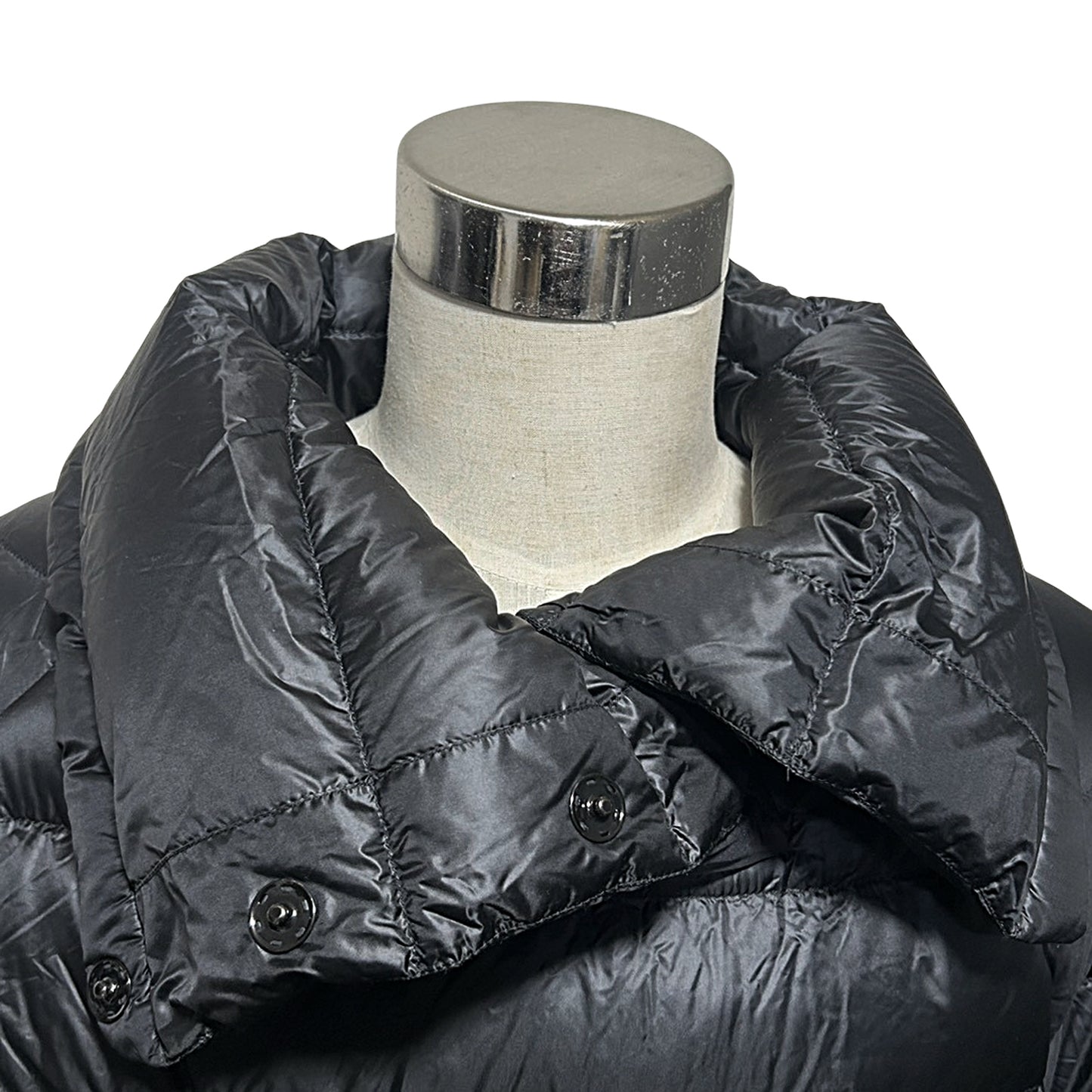 MONCLER モンクレール ダウンジャケット ケープ ブラック レディース ポンチョ