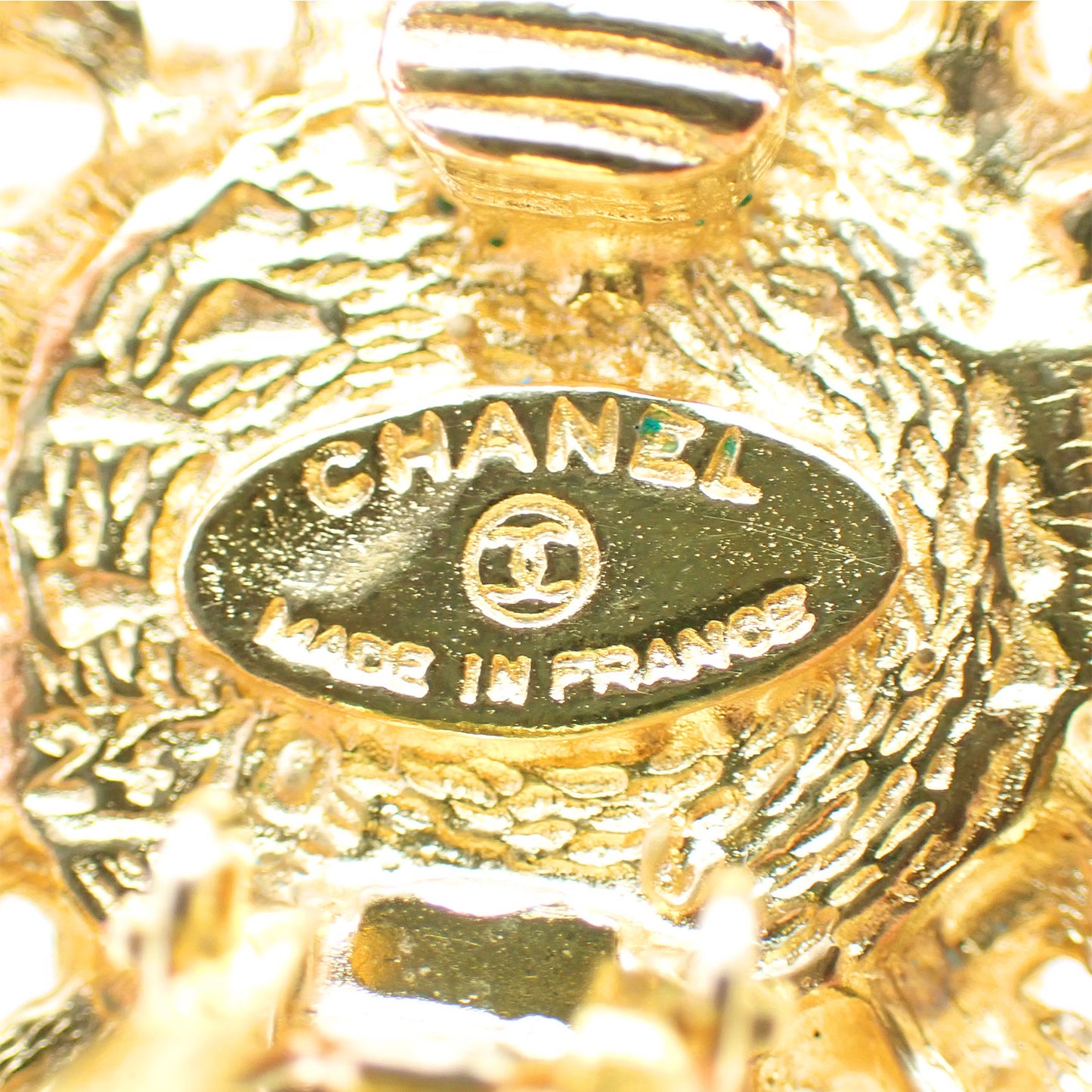 CHANEL シャネル ホワイトストーン チェーン サークル ヴィンテージ ゴールド ゴールド レディース イヤリング