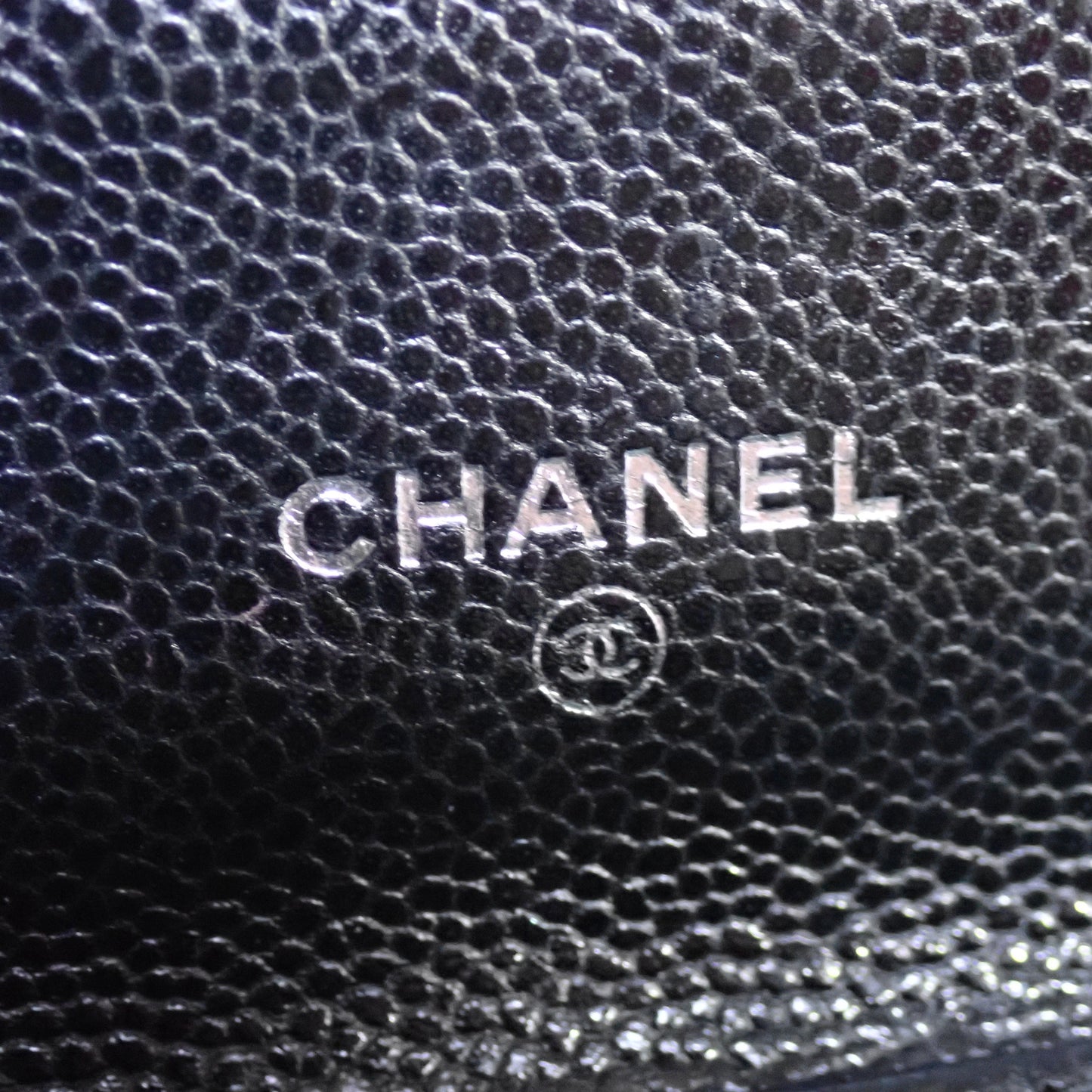 CHANEL シャネル マトラッセ キャビアスキン コンパクト財布 チェーンウォレット ブラック レディース 二つ折り財布