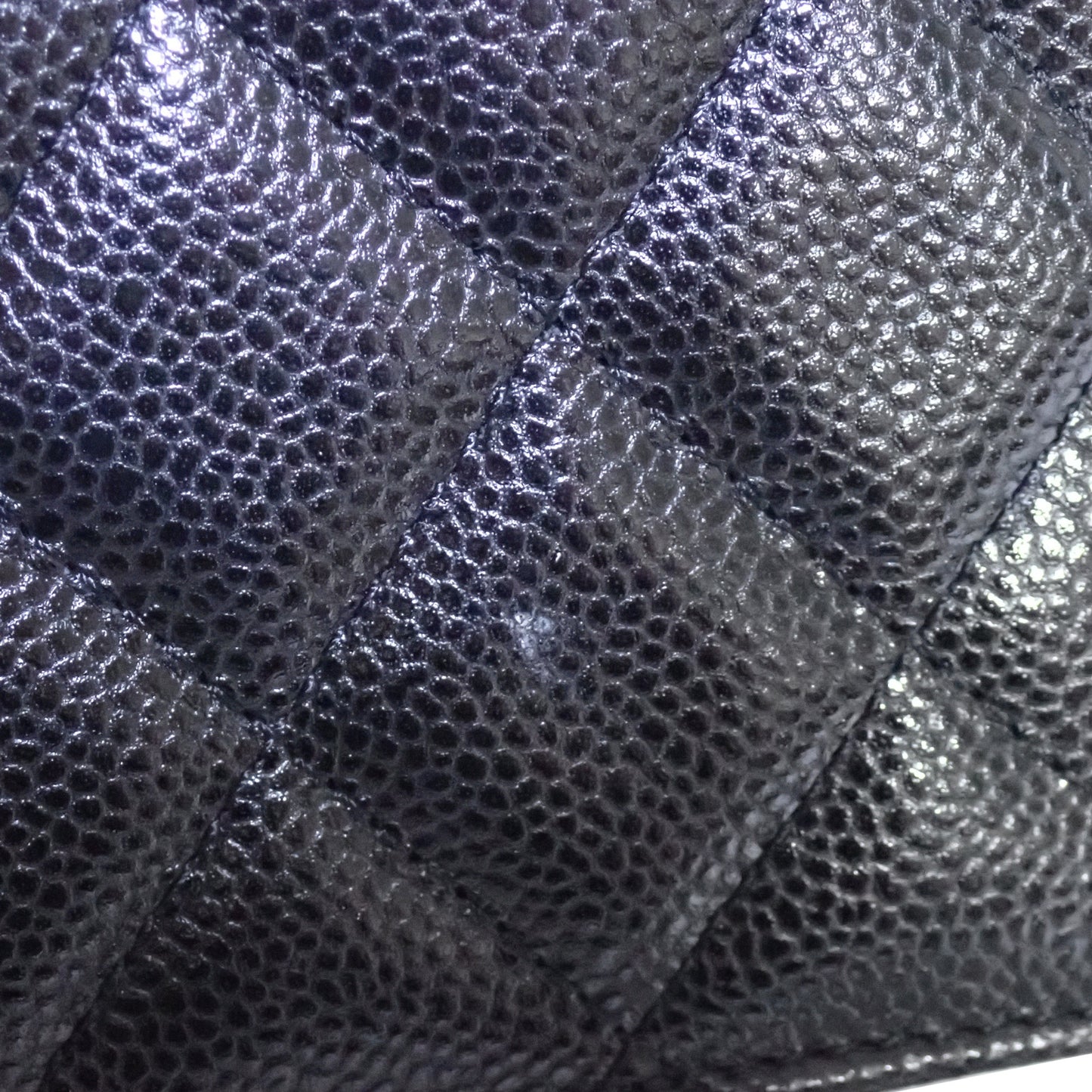 CHANEL シャネル マトラッセ キャビアスキン コンパクト財布 チェーンウォレット ブラック レディース 二つ折り財布