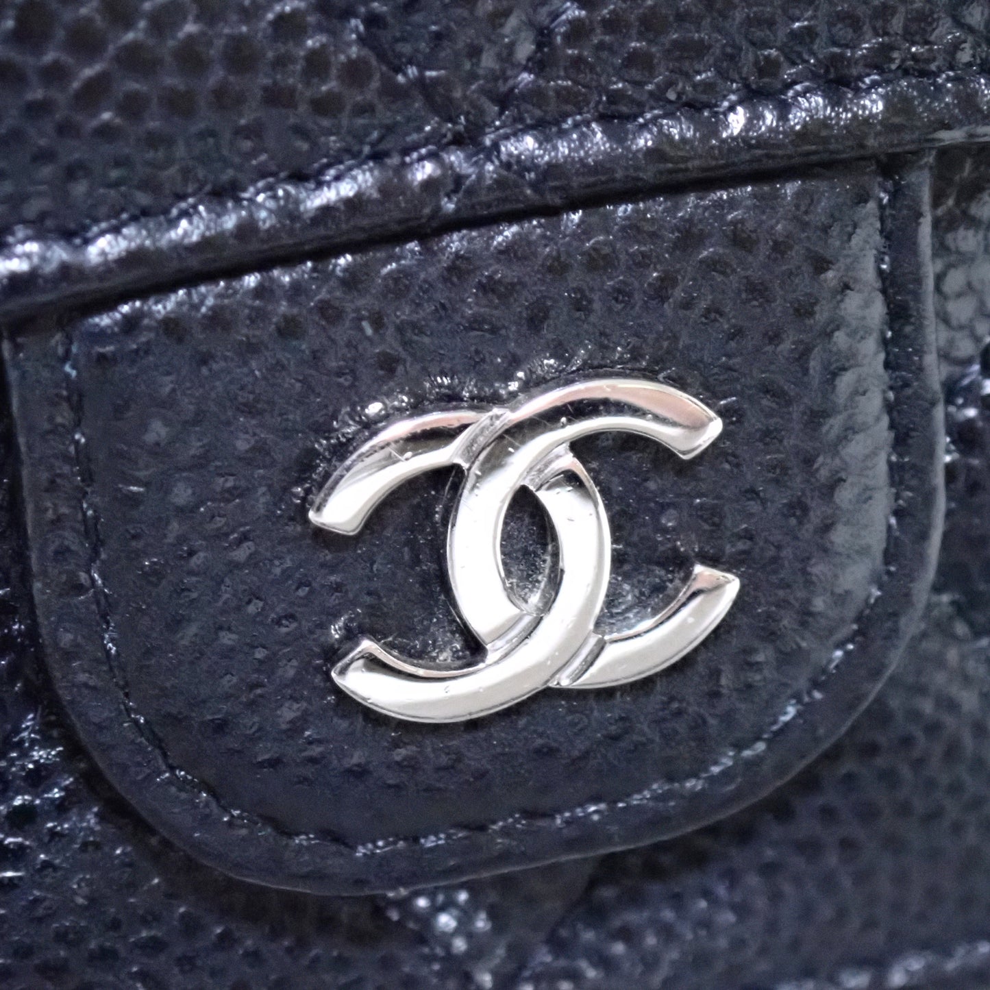 CHANEL シャネル マトラッセ キャビアスキン コンパクト財布 チェーンウォレット ブラック レディース 二つ折り財布