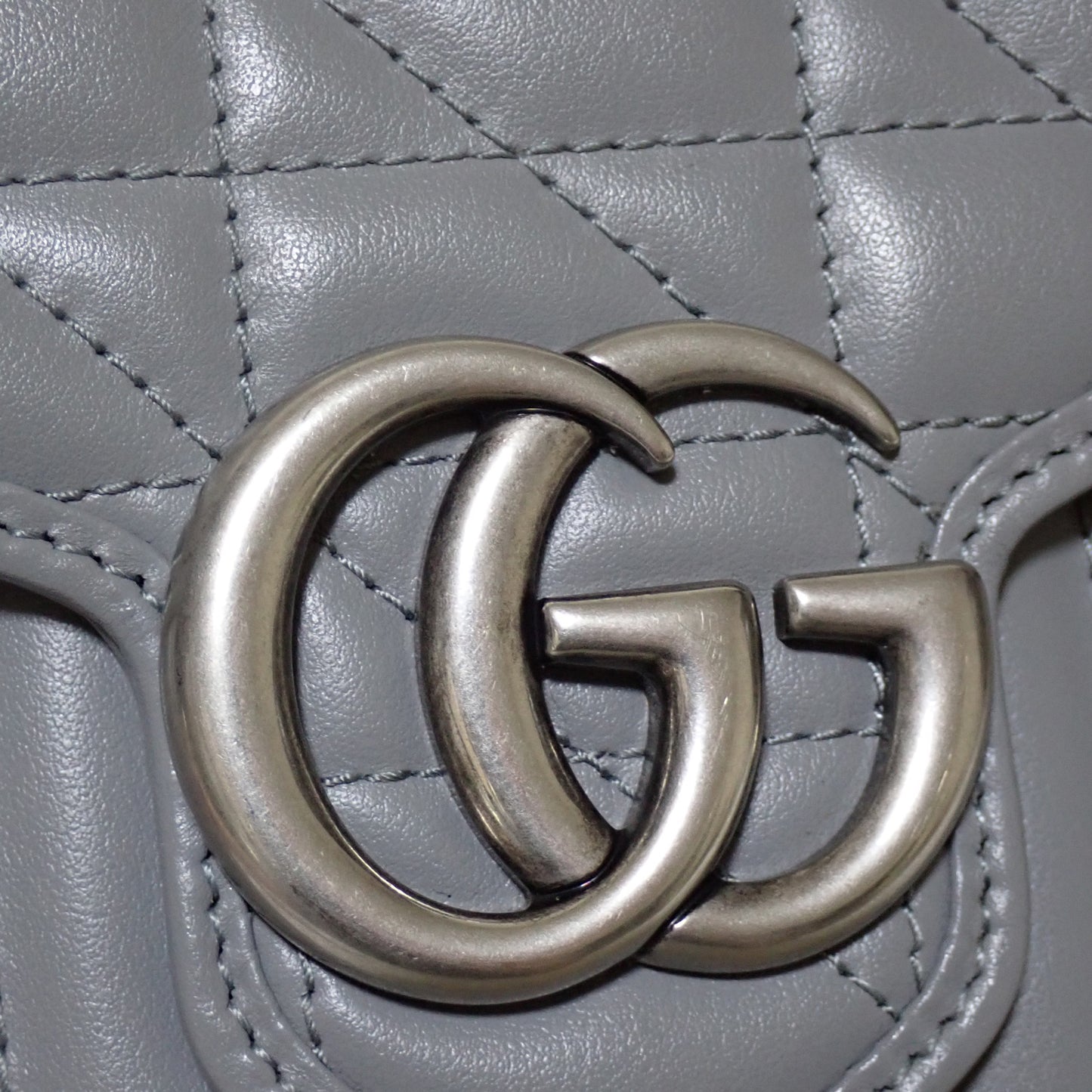 GUCCI グッチ GGマーモント キルティング チェーン ショルダーバッグ 474575 グレー レディース チェーンウォレット