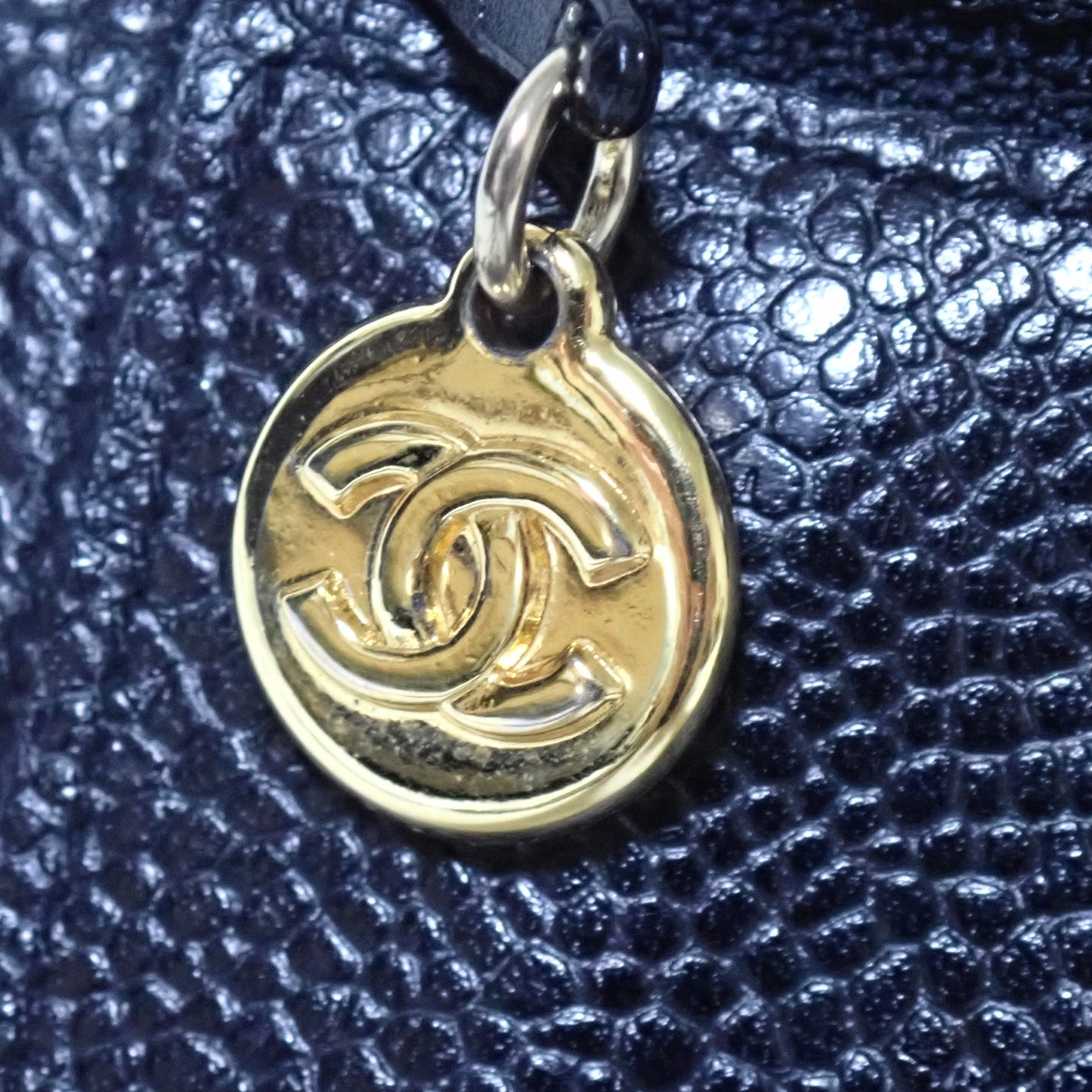 CHANEL シャネル ココマーク チェーンウォレット P16098 キャビアスキン ヴィンテージ ブラック レディース ショルダーバッグ
