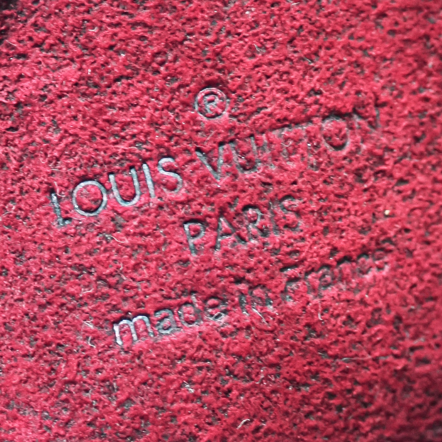 LOUIS VUITTON ルイ・ヴィトン トゥルース・ワピティ M58033 モノグラムマルチカラー ホワイト レディース ポーチ
LV
