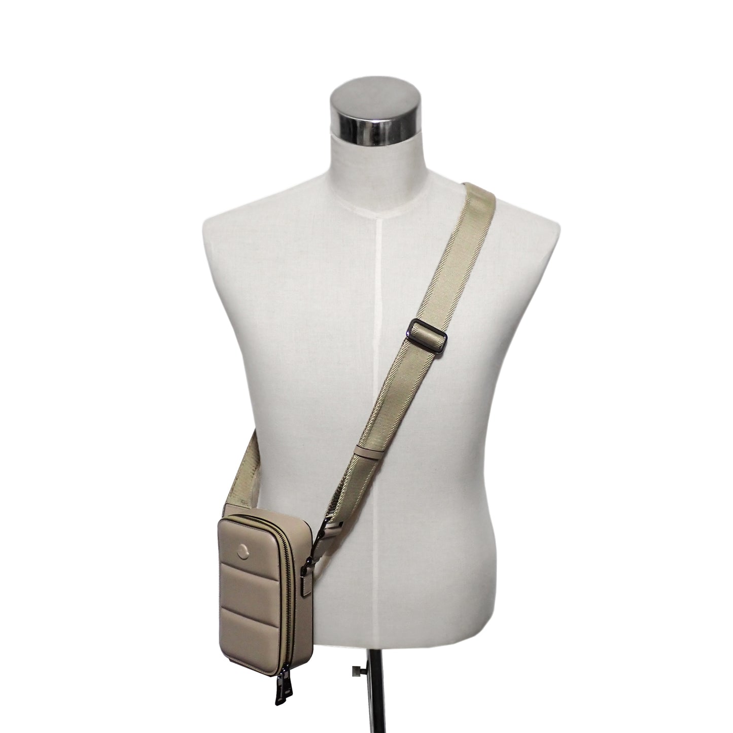 MONCLER モンクレール バーティカル クロスボディバッグ レザー J209A5L00002 ユニセックス ベージュ レディース ショルダーバッグ