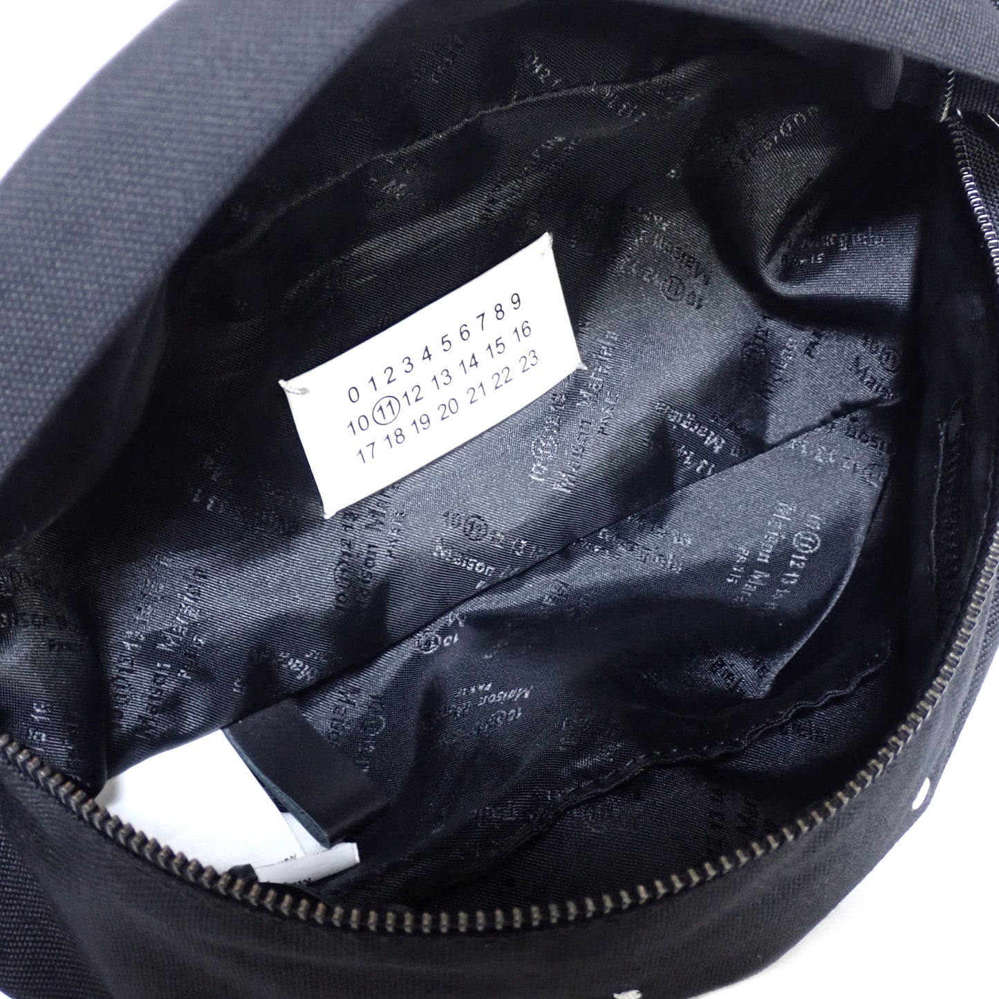 Maison Margiela メゾンマルジェラ 4ステッチ クロス バッグ S55WB0014 ブラック ブラック メンズ ボディバッグ