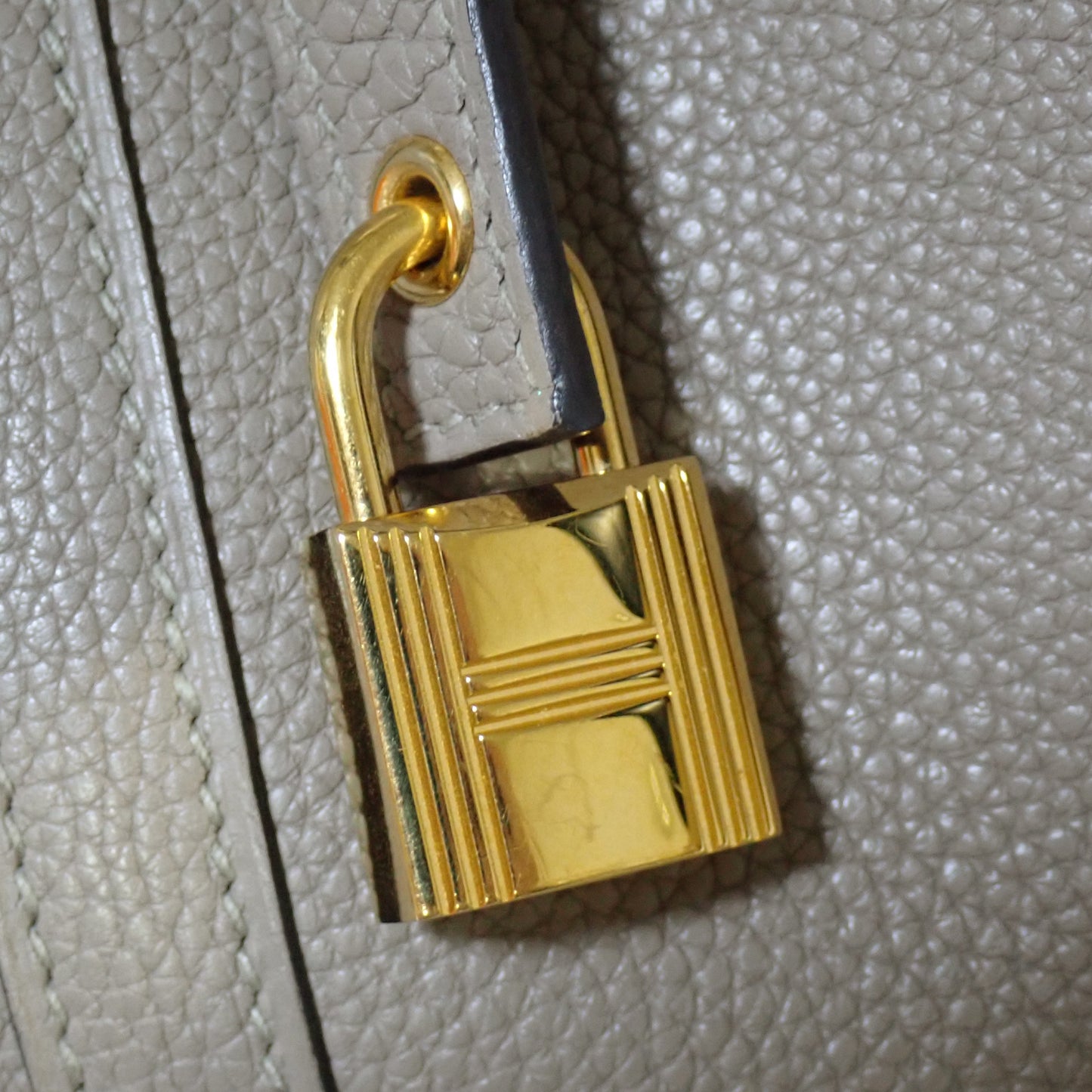 HERMES エルメス ピコタンロック MM トゴ ゴールド金具 D刻印 グレー レディース ハンドバッグ