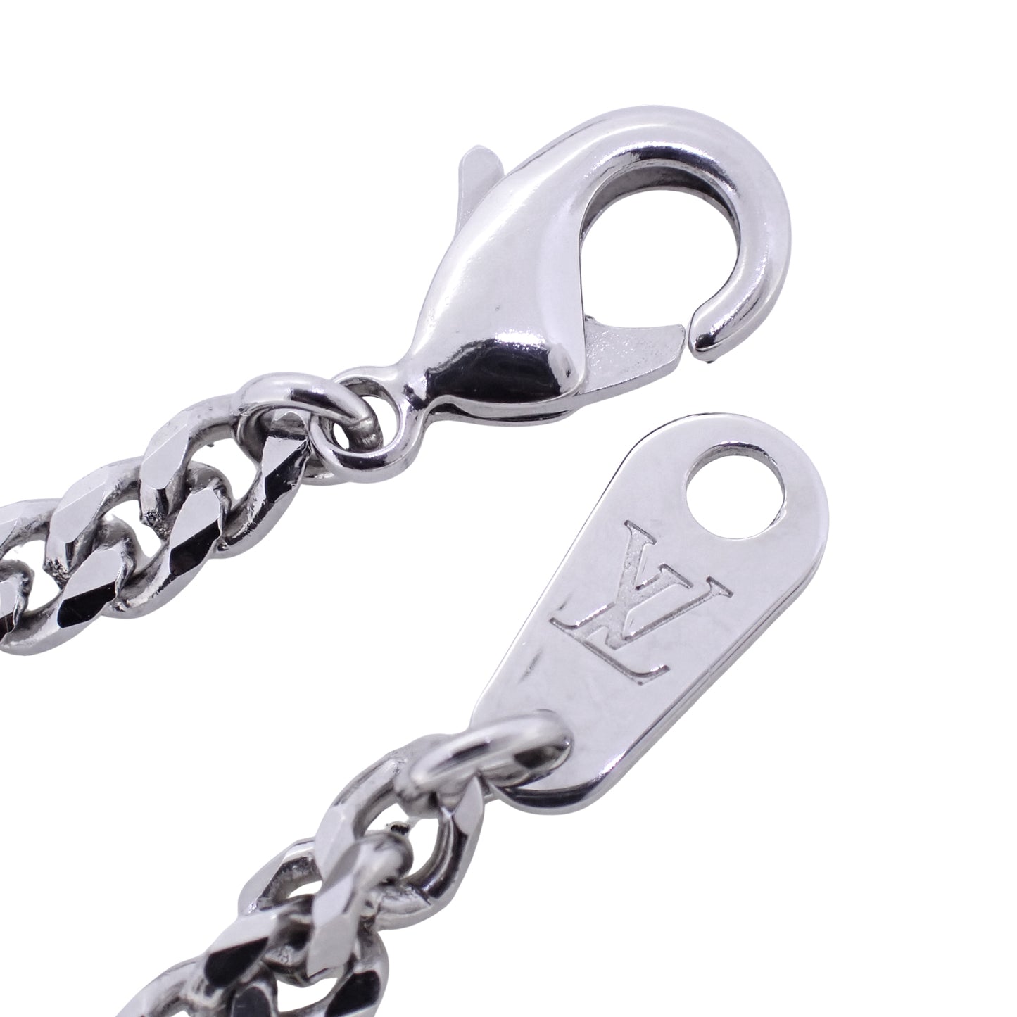 LOUIS VUITTON ルイ・ヴィトン ペンダント ダミエ ステープル M02446 シルバー メンズ ネックレス
LV