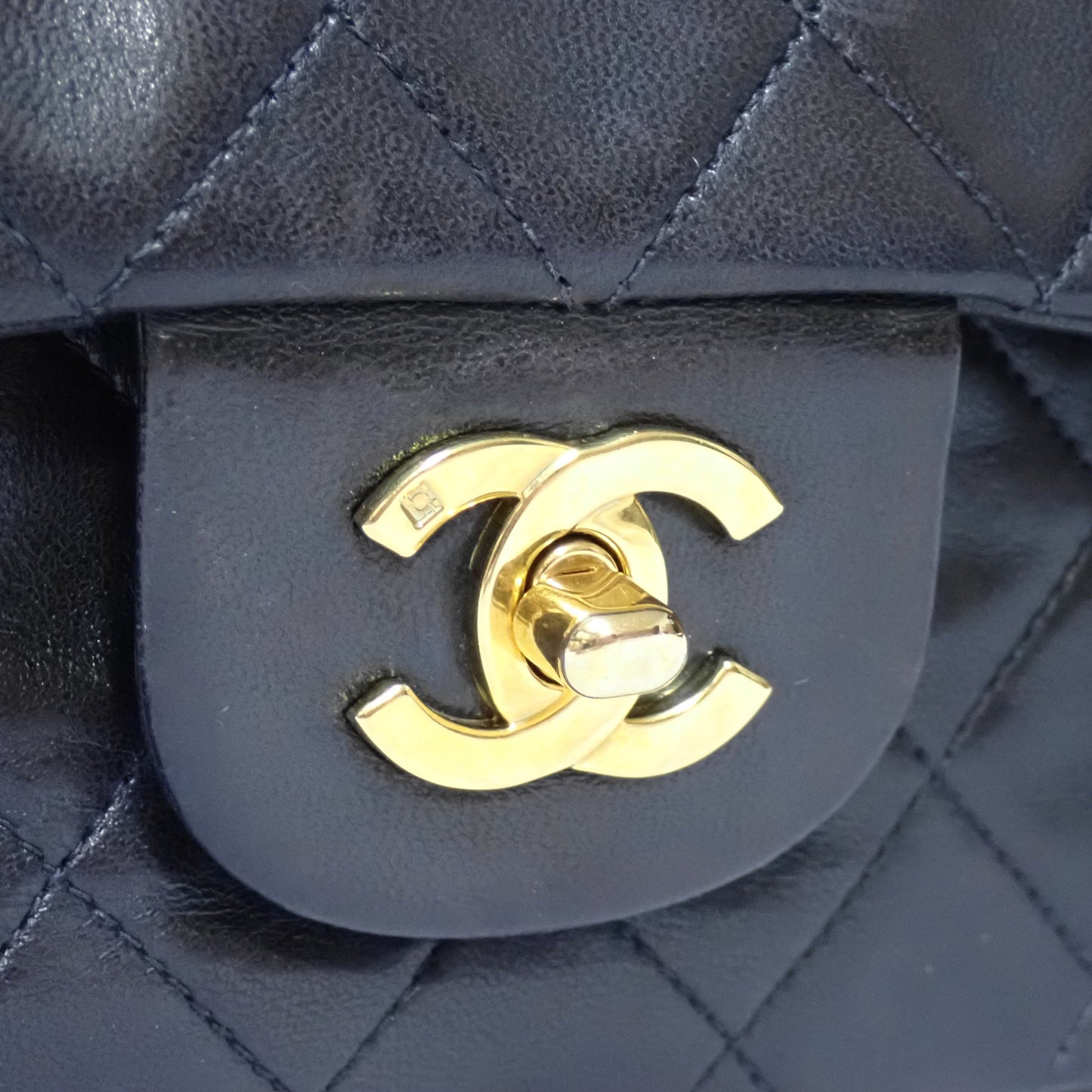 CHANEL シャネル マトラッセ 25 ダブルチェーン ダブルフラップ ゴールド金具 ブラック レディース ショルダーバッグ