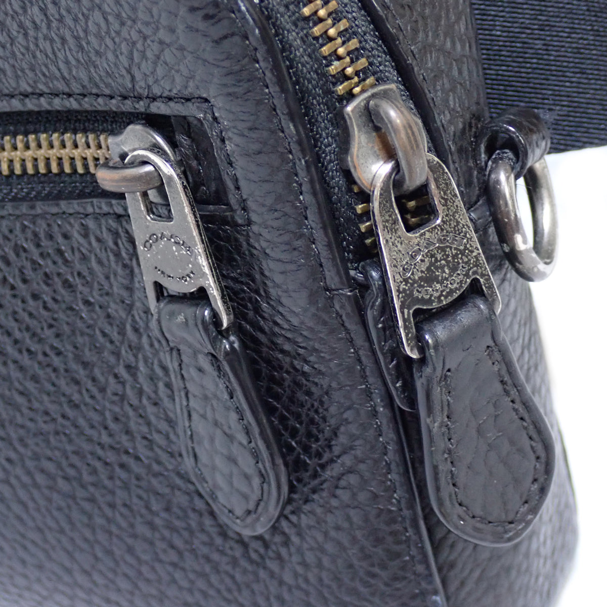 COACH コーチ ペブルレザー クロスボディ ワンショルダー ウエストポーチ ブラック ブラック メンズ ボディバッグ