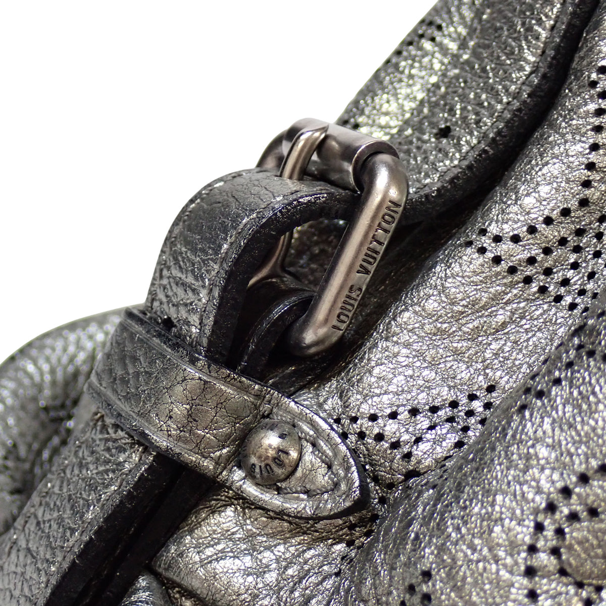 LOUIS VUITTON ルイ・ヴィトン マヒナ XS アルジャン M95718 メタリックシルバー シルバー レディース ショルダーバッグ
LV