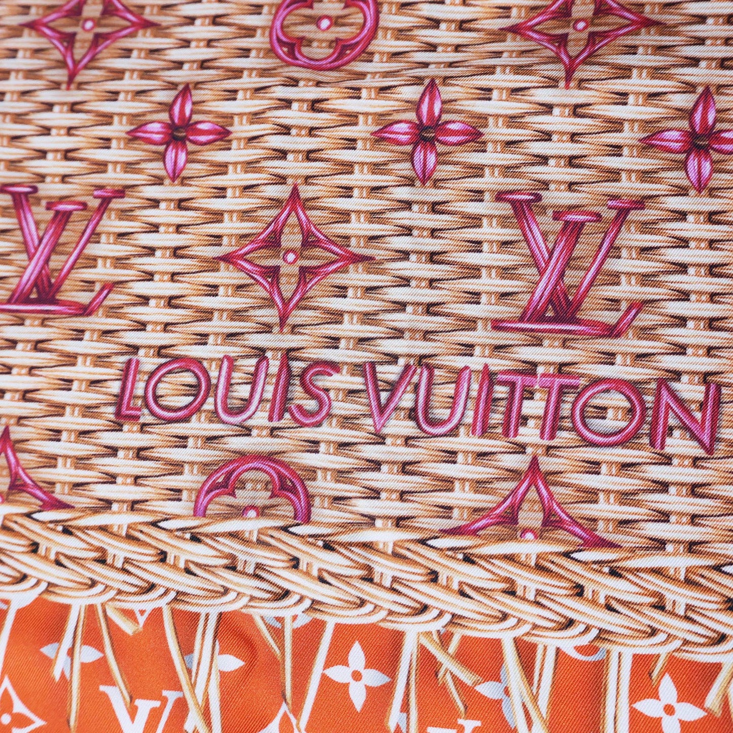 LOUIS VUITTON (Louis Vuitton) Carre 90 Monogram Rattan M90647 Orange Women's Scarf
 LV